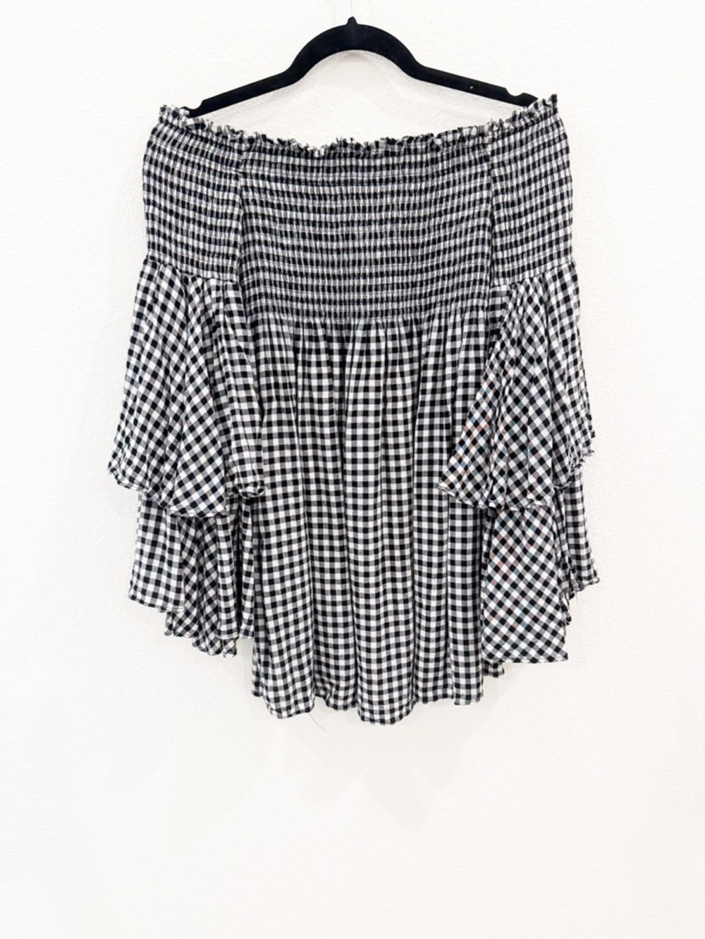 Skylar + Madison Gingham Off Shoulder Dress - M - Smocked Bell Sleeve